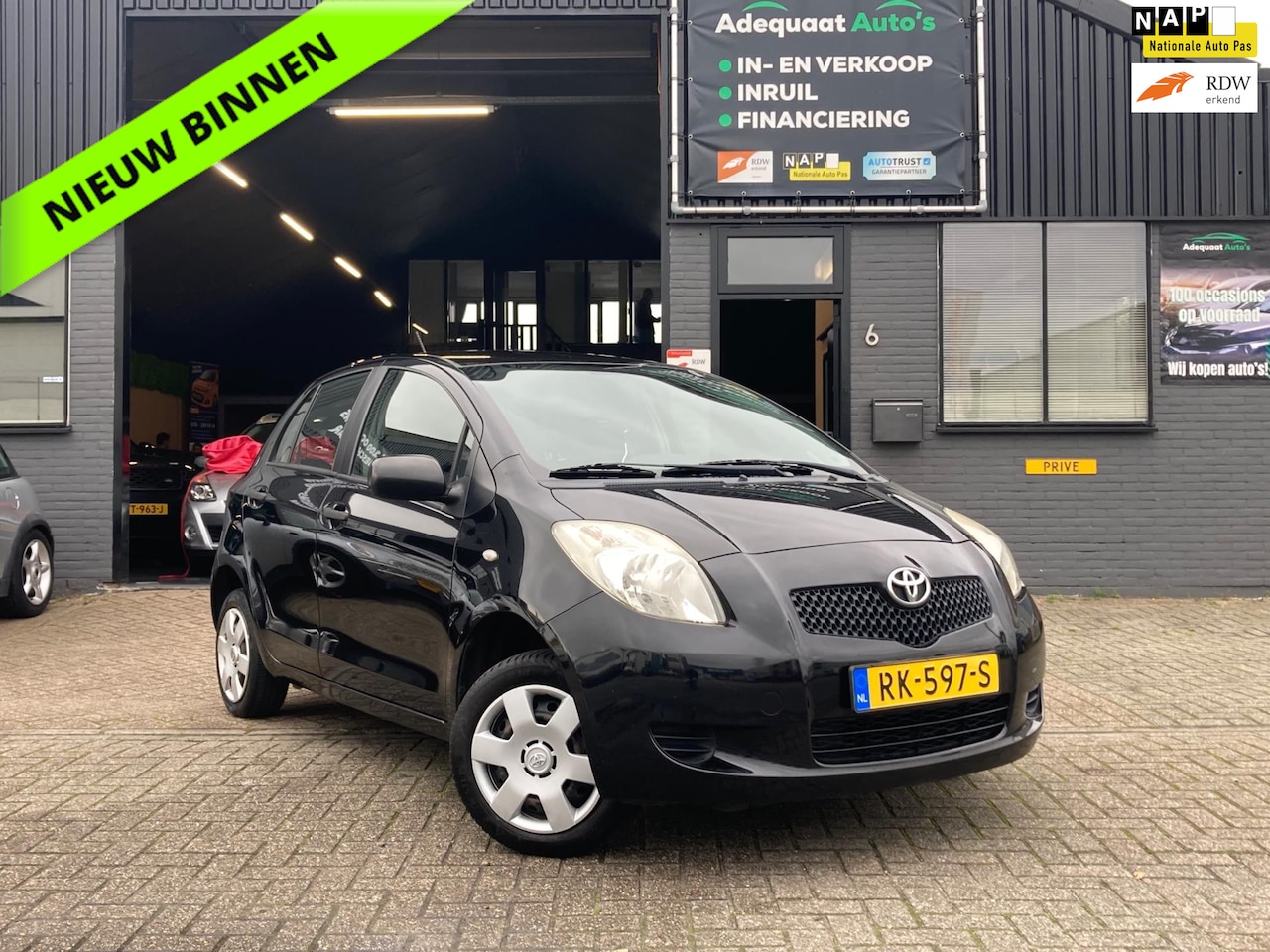 Toyota Yaris - 1.0 VVTi +/ APK/ 5 Deuren/ Elektrische ramen - AutoWereld.nl