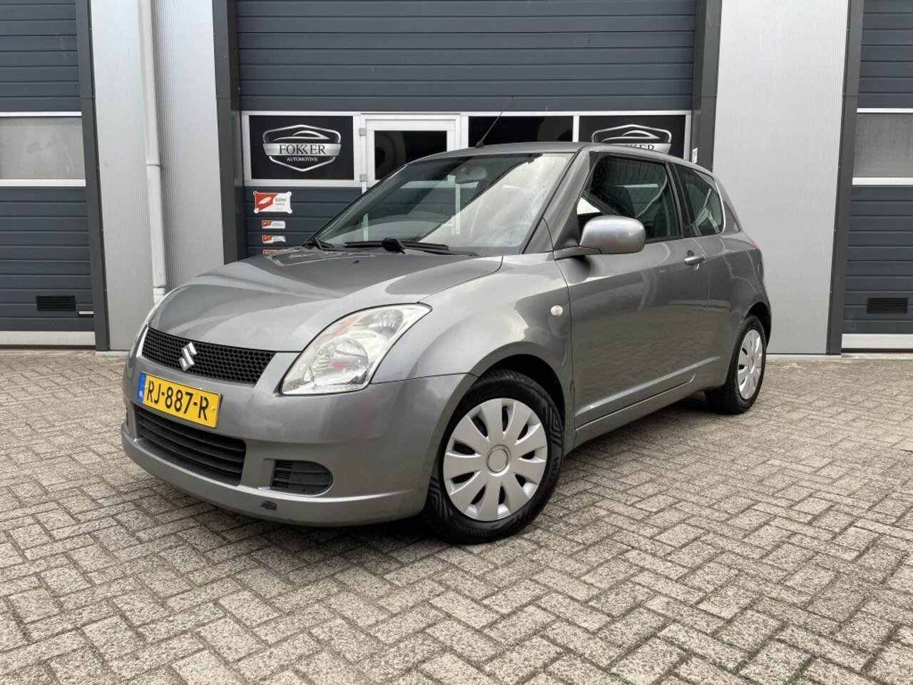 Suzuki Swift - 1.3 GA Airco Centrale deurvergrendeling Elektrische ramen - AutoWereld.nl