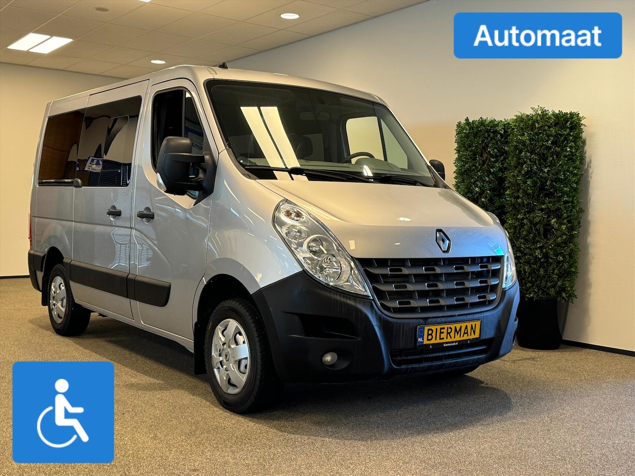 Renault Master - L1H1 Rolstoelbus Automaat - AutoWereld.nl