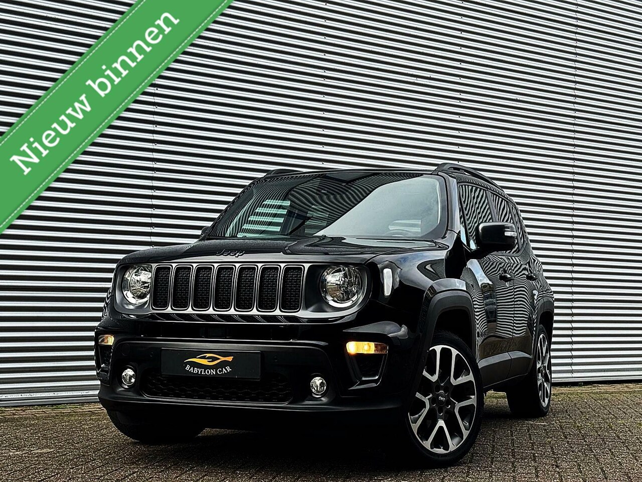 Jeep Renegade - 4xe 240 Plug-in Hybrid Electric Limited/Camera/Navi/Carplay - AutoWereld.nl