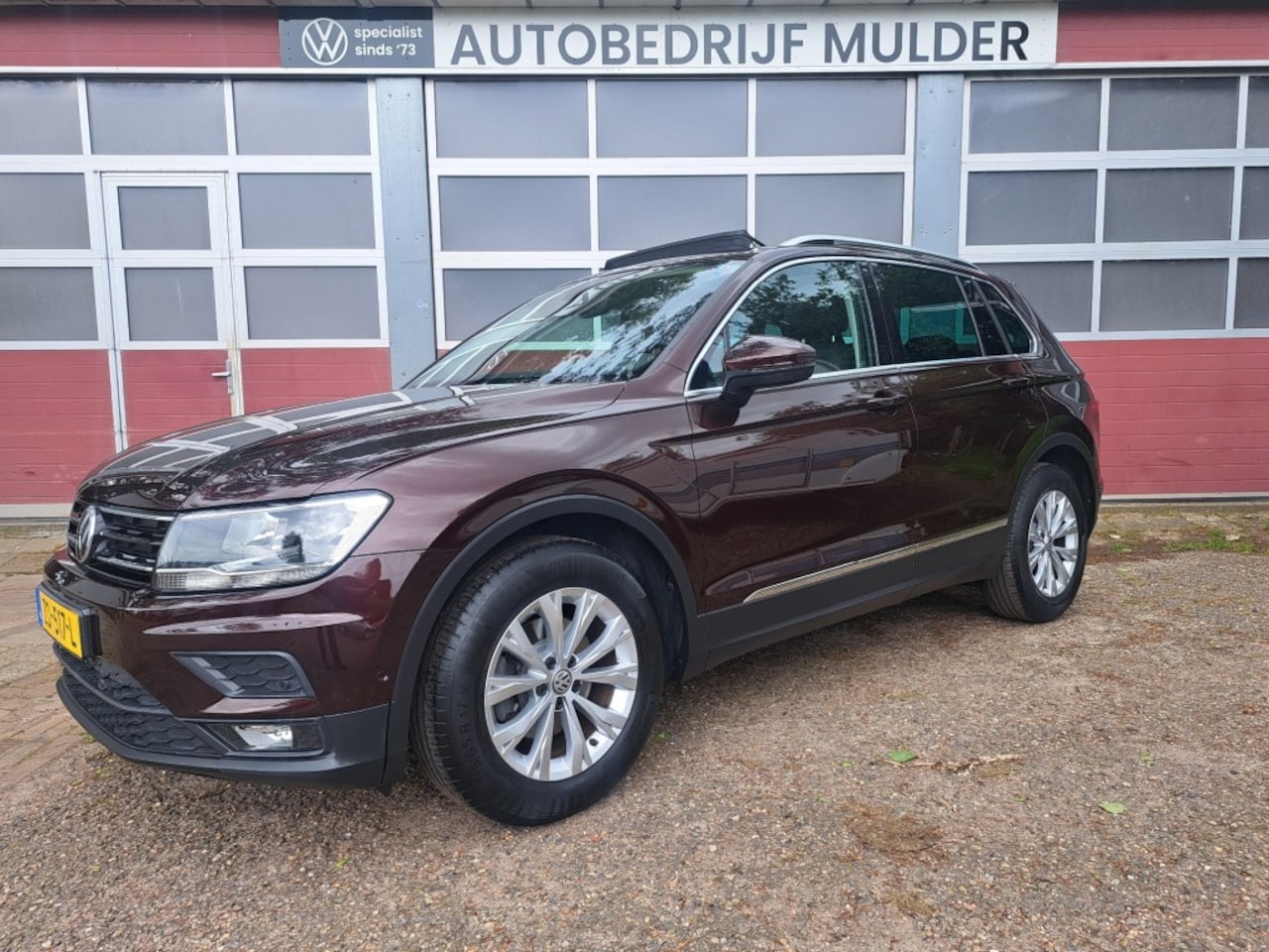 Volkswagen Tiguan - 1.5 TSI 150 Pk ACT Comfortline Bs Pano Ecc Nav. Camera - AutoWereld.nl