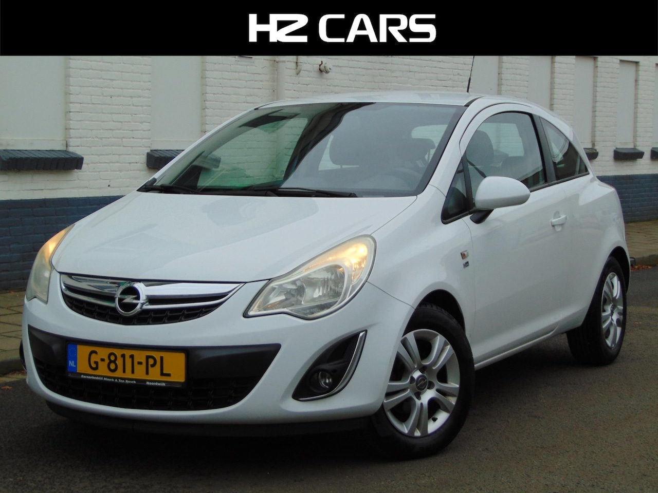 Opel Corsa - 1.2-16V Anniversary Edition 1.2-16V Anniversary Edition - AutoWereld.nl