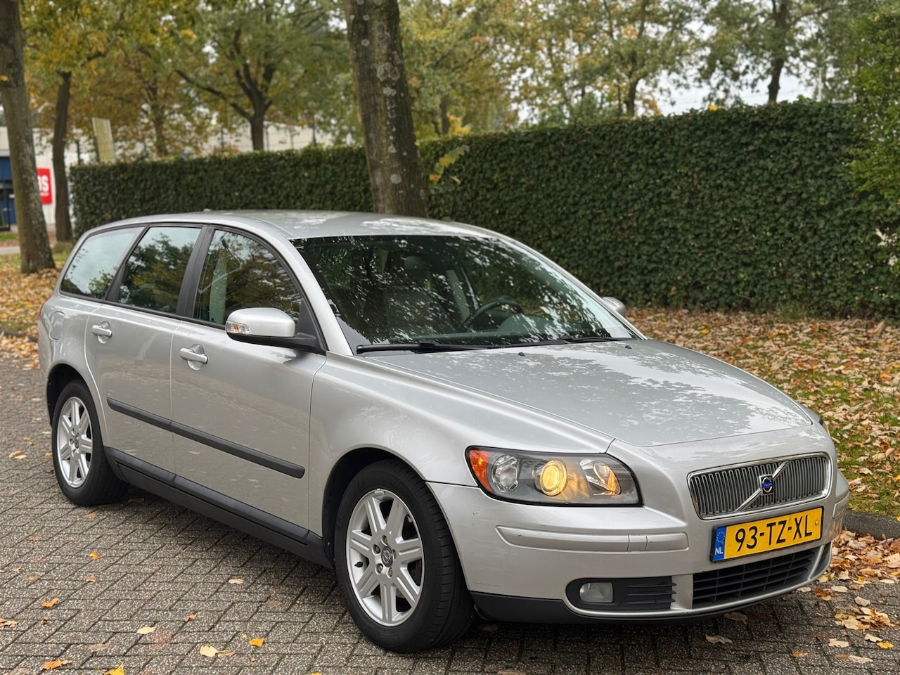 Volvo V50 - 1.8 Edition I Airco | Cruise | NL-Auto | 2e Eigenaar - AutoWereld.nl