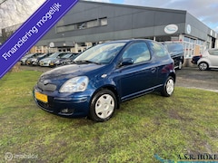 Toyota Yaris - 1.3 VVT-i S-Line