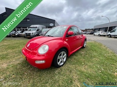 Volkswagen New Beetle - 2.0 Highline