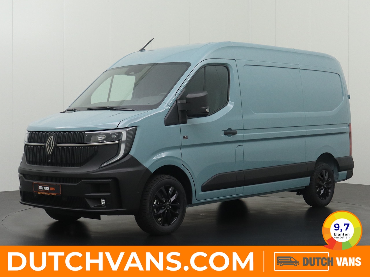 Renault Master - 2.3DCI 150PK L2H2 | Multimedia | Camera | Zeer Compleet | Opstap | Trekhaak | Betimmering - AutoWereld.nl