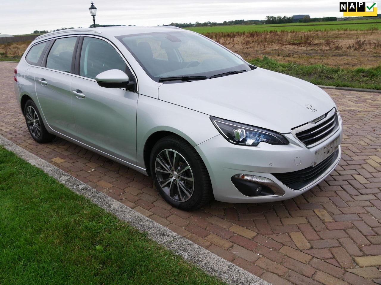 Peugeot 308 SW - 1.6 BlueHDI Blue Lease Executive ***6599**NETTO** - AutoWereld.nl