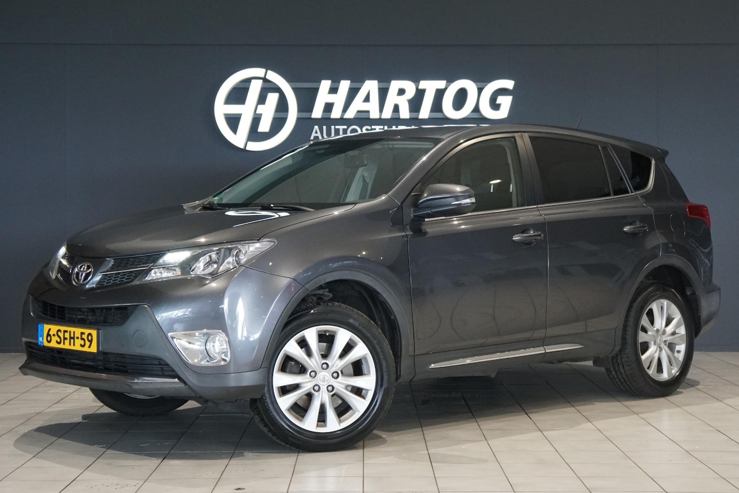 Toyota RAV4 - 2.0 Dynamic 4WD *EERSTE EIGENAAR*/  AFN. TREKHAAK / CAMERA - AutoWereld.nl