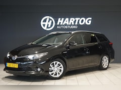 Toyota Auris Touring Sports - 1.8 Hybrid Lease