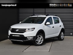 Dacia Sandero Stepway - TCe 90 Lauréate | TREKHAAK | NAVI | AIRCO | CRUISE CONTROL | PDC | ALL-SEASONBANDEN