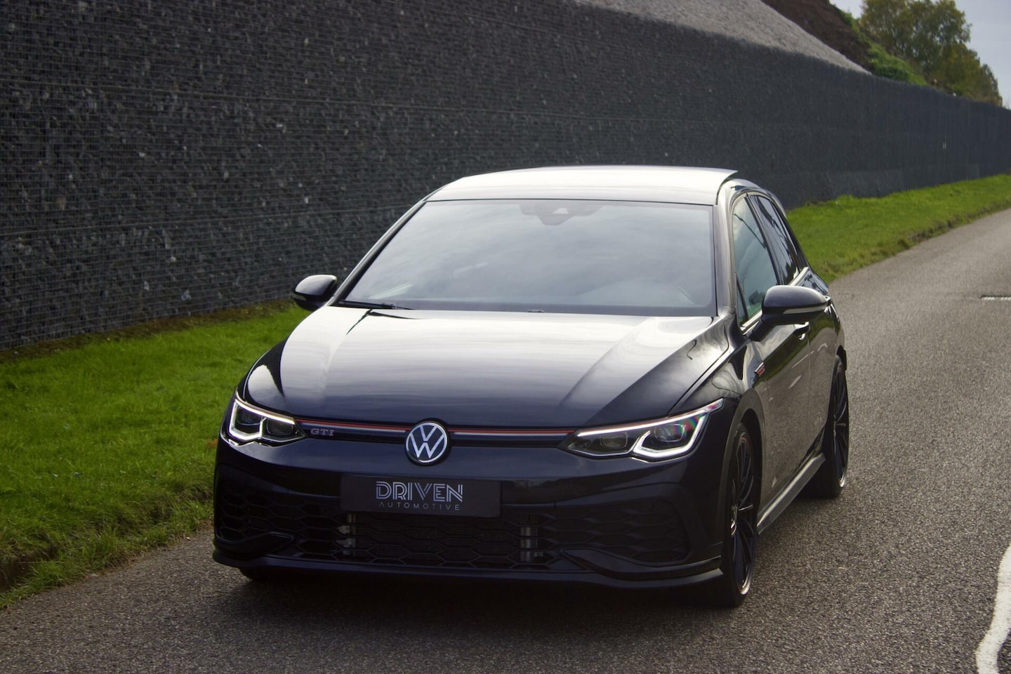 Volkswagen Golf - 8 GTI Clubsport 45 Jahre Editie | PANO - H&K - AutoWereld.nl