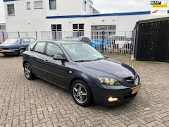 Mazda 3 - 3 1.6 Active