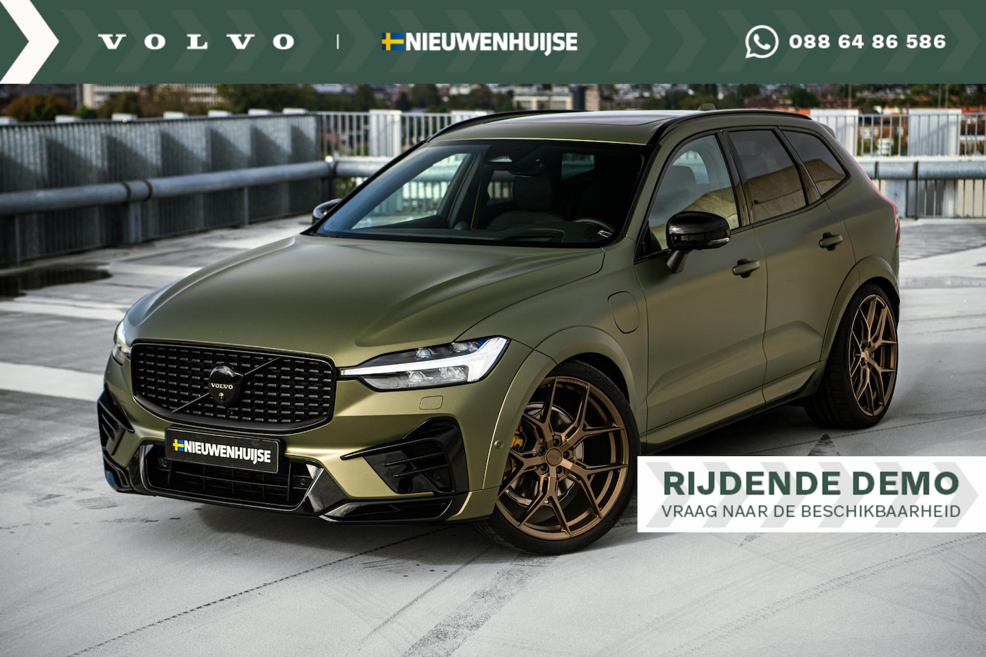 Volvo XC60 - 2.0 Recharge T8 AWD Ultra Black Edition | Absolute Edition One Off | Heico | Verde Veloce - AutoWereld.nl