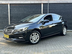 Opel Astra - 1.0 Innovation fm nav / clima / carplay / half leder bekleding / 52.857 KM