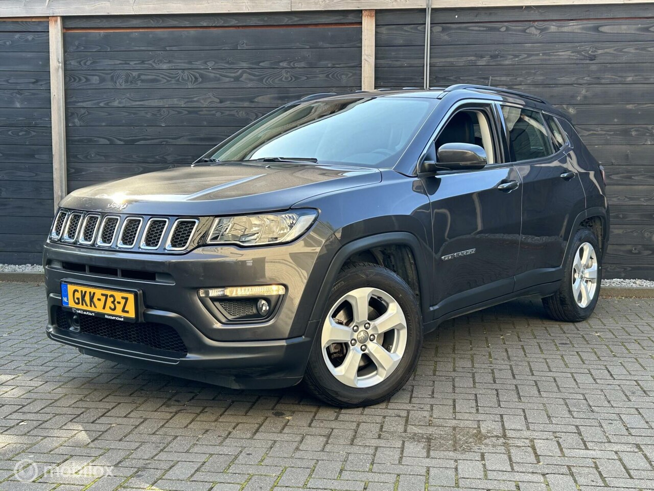 Jeep Compass - 1.4 MultiAir 140 PK Longitude VOL FM nav / afn. trekhaak / 55.740 KM!!! - AutoWereld.nl