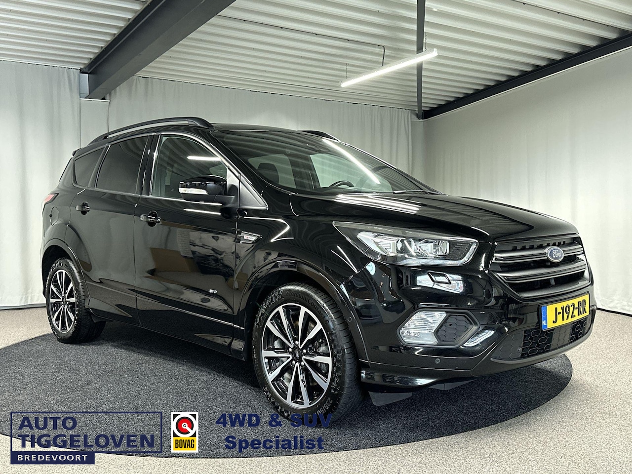 Ford Kuga - 2.0 EcoBoost AWD ST Line 242PK Automaat Trekhaak - AutoWereld.nl