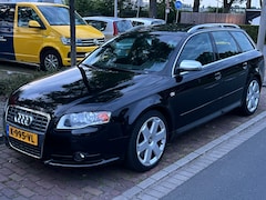 Audi A4 Avant - 4.2 V8 S4 quattro