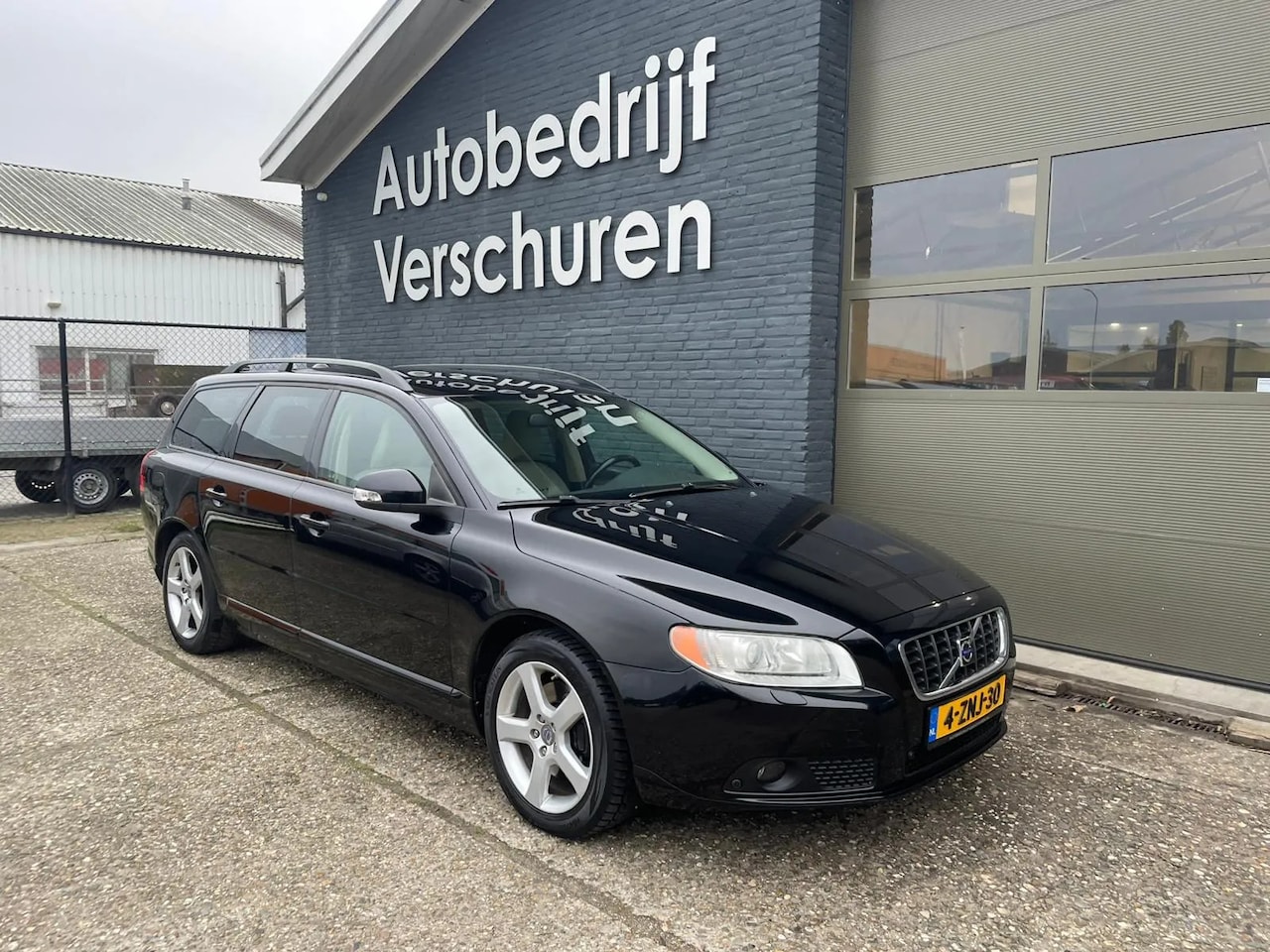 Volvo V70 - 2.5FT Momentum 2.5FT Momentum - AutoWereld.nl