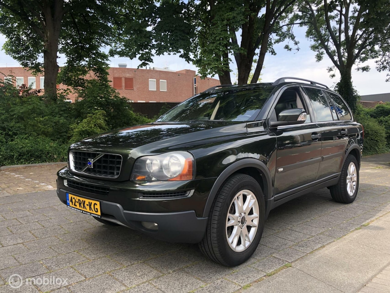 Volvo XC90 - 2.5 T Momentum 2.5 T Momentum - AutoWereld.nl