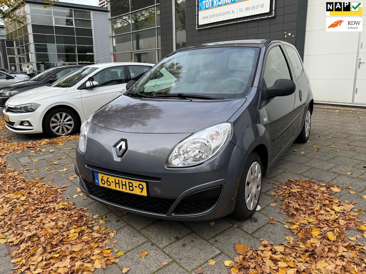 Renault Twingo - 1.2 Authentique APK NAP Nette Auto - AutoWereld.nl