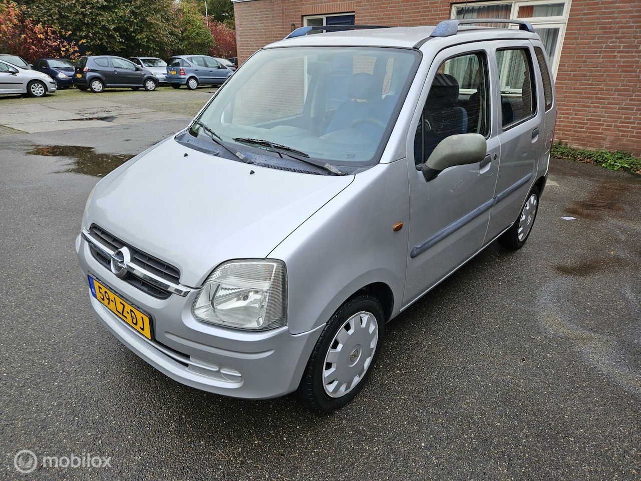 Opel Agila - 1.2-16V Comfort 1.2-16V Comfort - AutoWereld.nl