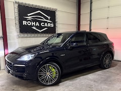 Porsche Cayenne - 3.0 E-Hybrid Pano Keramisch Full optie