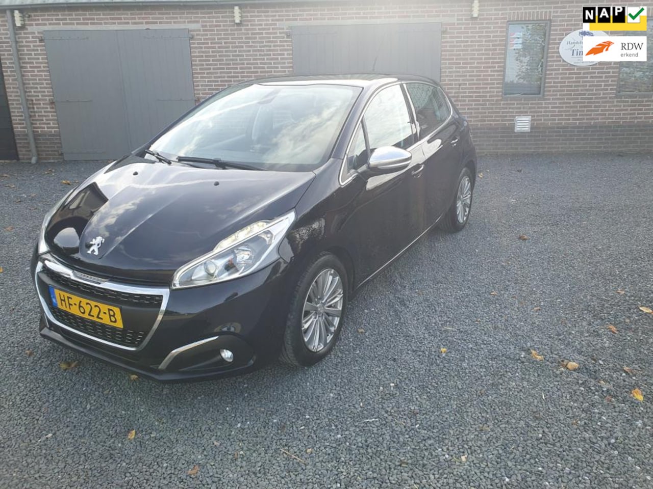 Peugeot 208 - 1.2 PureTech Allure 1.2 PureTech Allure - AutoWereld.nl