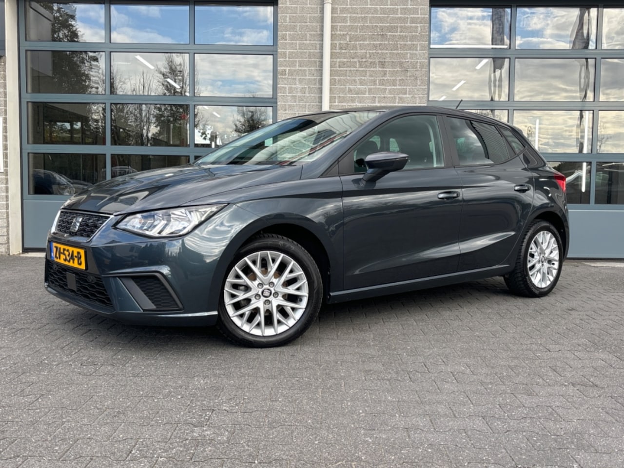 Seat Ibiza - 1.0 TSI Style Business Intense 1.0 TSI Style Business Intense - AutoWereld.nl