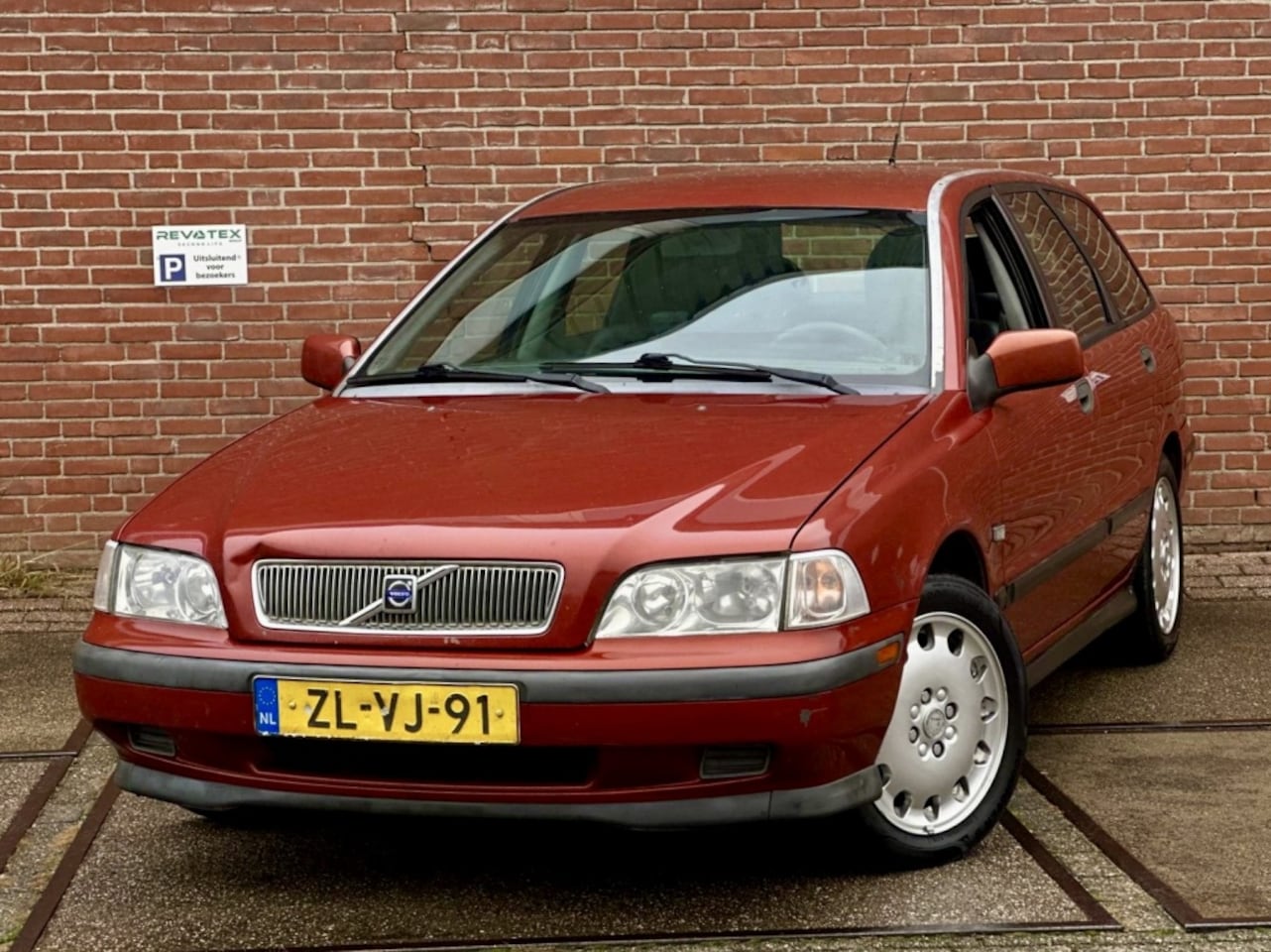 Volvo V40 - 1.8 Europa 1.8 Europa - AutoWereld.nl