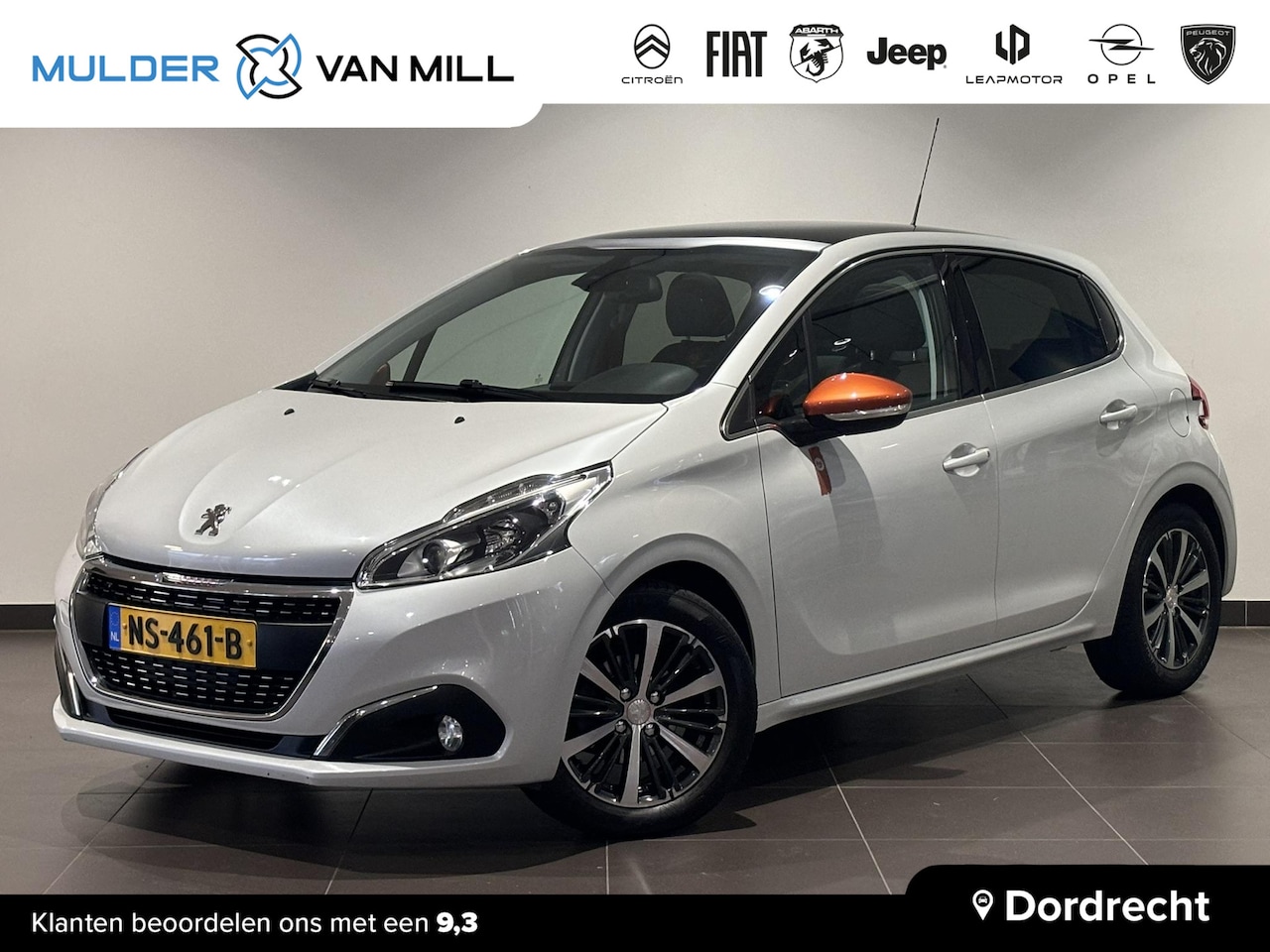 Peugeot 208 - 5-deurs Roland Garros 1.2 PureTech 110pk | PANODAK | NAVI | CLIMA | DAB+ | PARKEERHULP | L - AutoWereld.nl