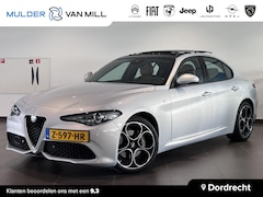 Alfa Romeo Giulia - Veloce Ti 2.0 TURBO 280pk AWD AUTOMAAT | COGNAC LEDER | SCHUIF/KANTELDAK | NAVI | CAMERA |