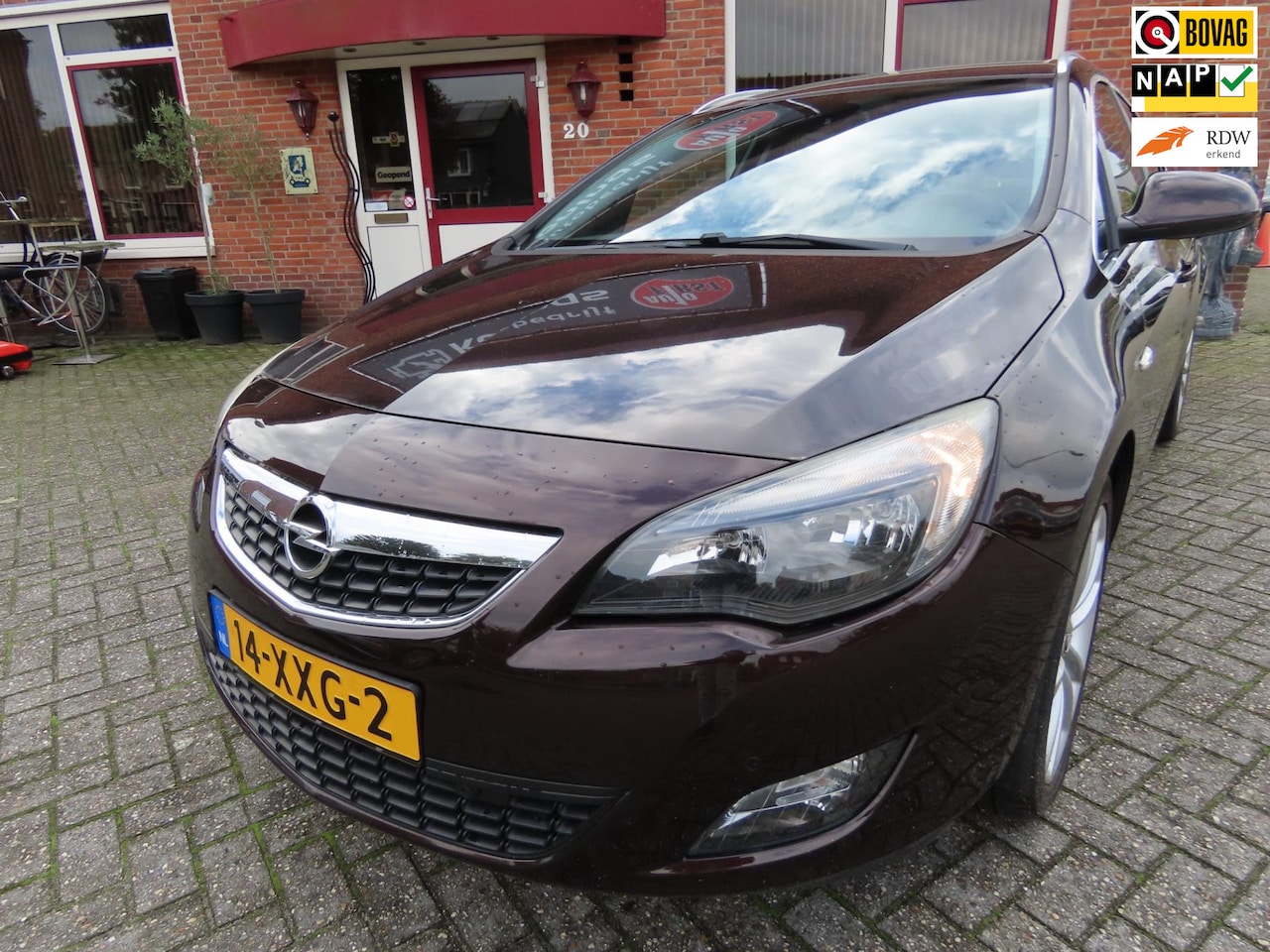 Opel Astra Sports Tourer - Opel Astra Sports Tourer 1.4 Turbo GT - AutoWereld.nl