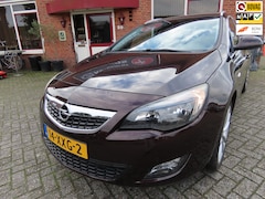 Opel Astra Sports Tourer - Astra Sports Tourer 1.4 Turbo GT