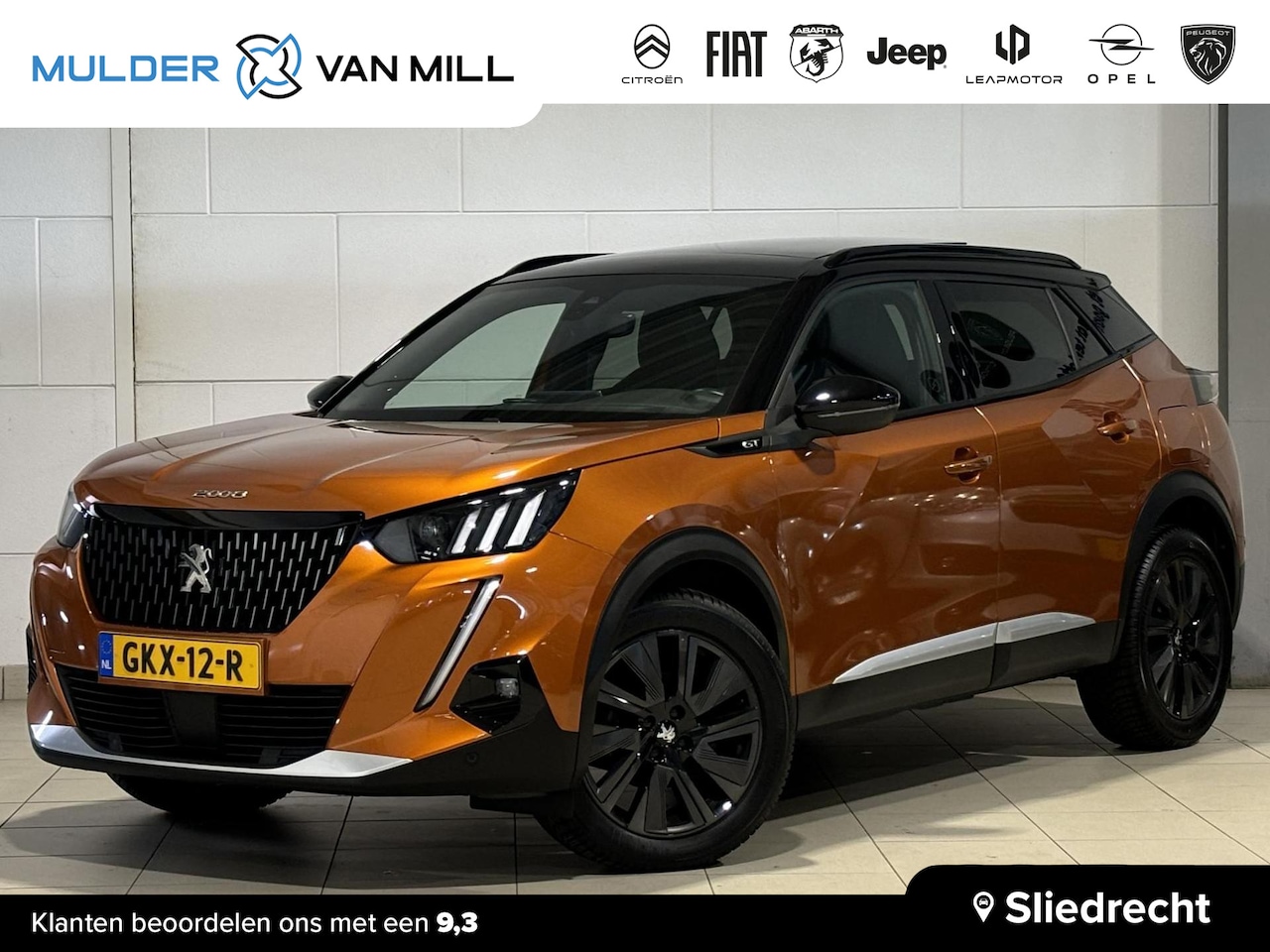 Peugeot 2008 - SUV GT Pack 1.2 PureTech 130pk H6 | SCHUIF/KANTELDAK | ALCANTARA/LEDER | FOCAL HIFI | 18" - AutoWereld.nl