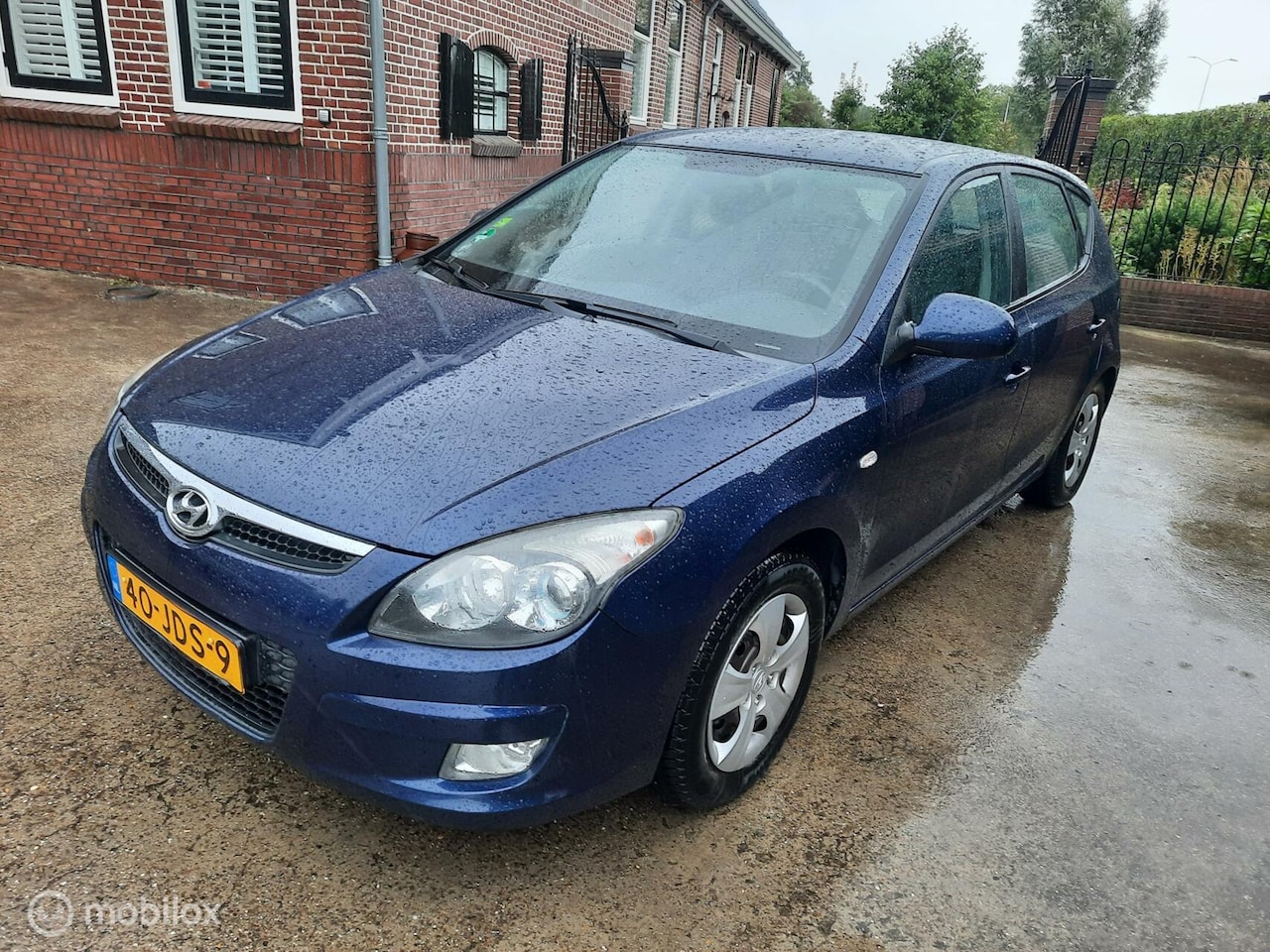 Hyundai i30 - 1.6i CVVT DynamicVersion Airco Nette auto! - AutoWereld.nl