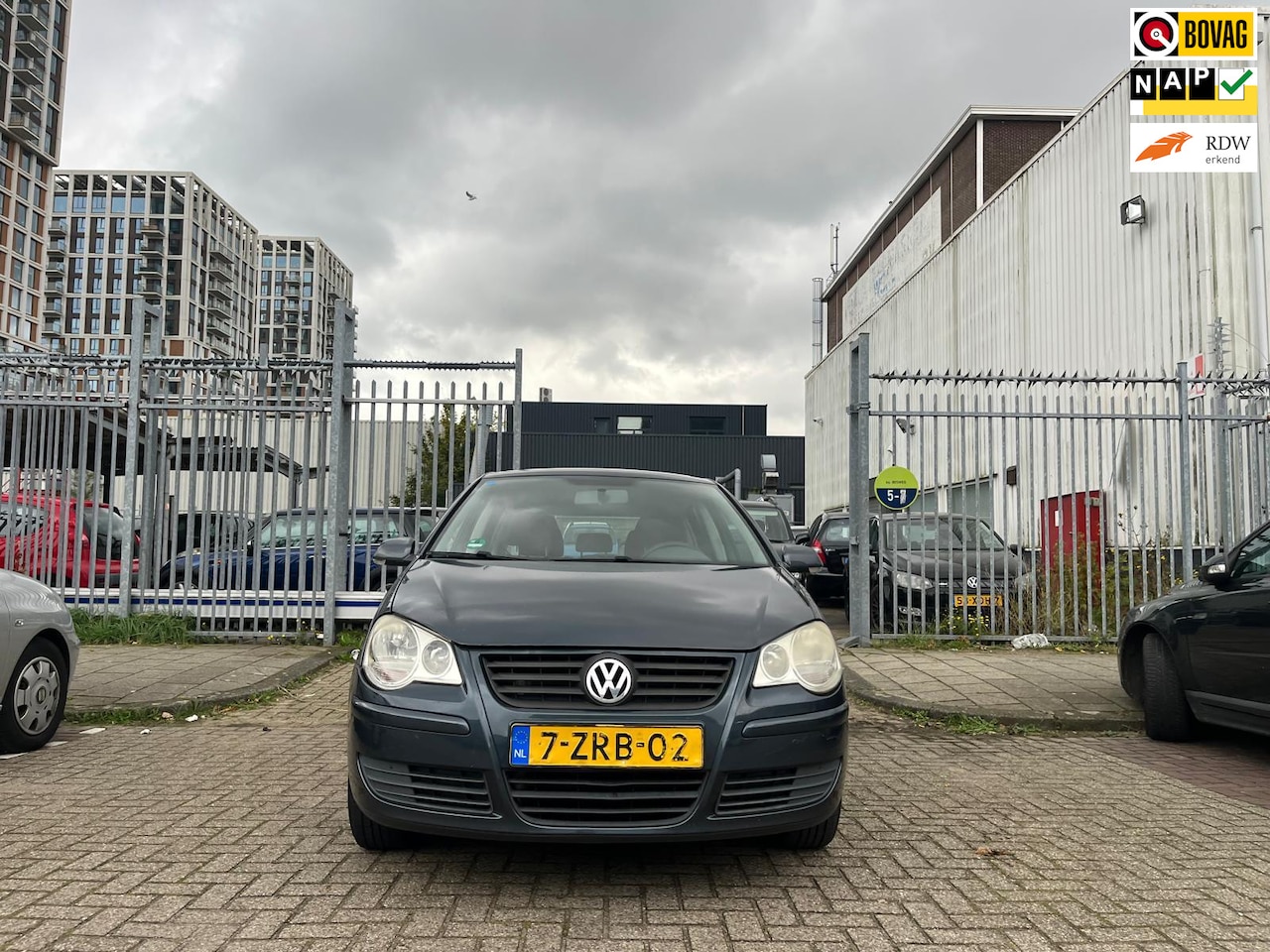 Volkswagen Polo - 1.2-12V Trendline 1.2-12V Trendline - AutoWereld.nl