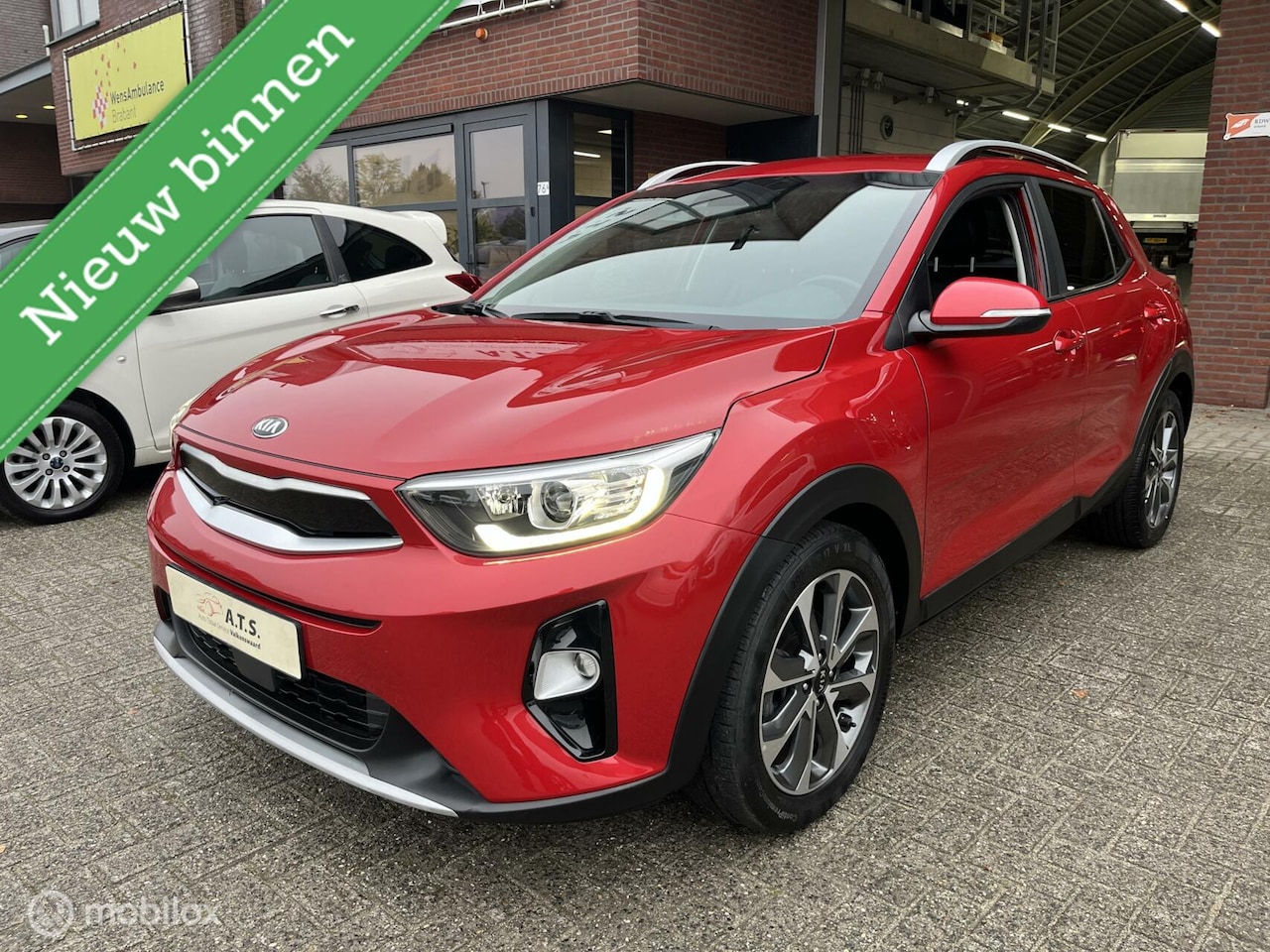 Kia Stonic - 1.0 T-GDi ExecutiveLine LEDER*CAMERA*CLIMA*CRUISE* - AutoWereld.nl