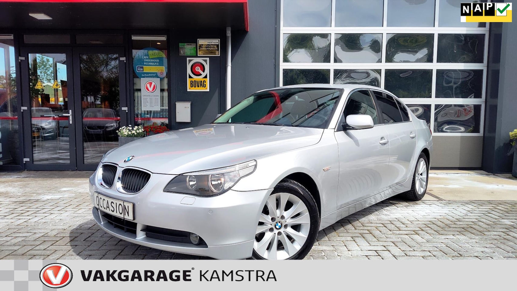 BMW 5-serie - 523i High Ex. 177PK Autom Airco/Cruise/PDC/Leder - AutoWereld.nl