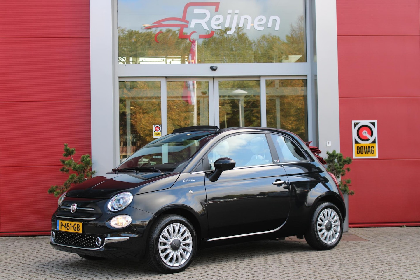 Fiat 500 C - 1.0 Hybrid Dolcevita | APPLE CARPLAY/ANDROID AUTO | DAB+ RADIO | PARKEERSENSOREN ACHTER | - AutoWereld.nl