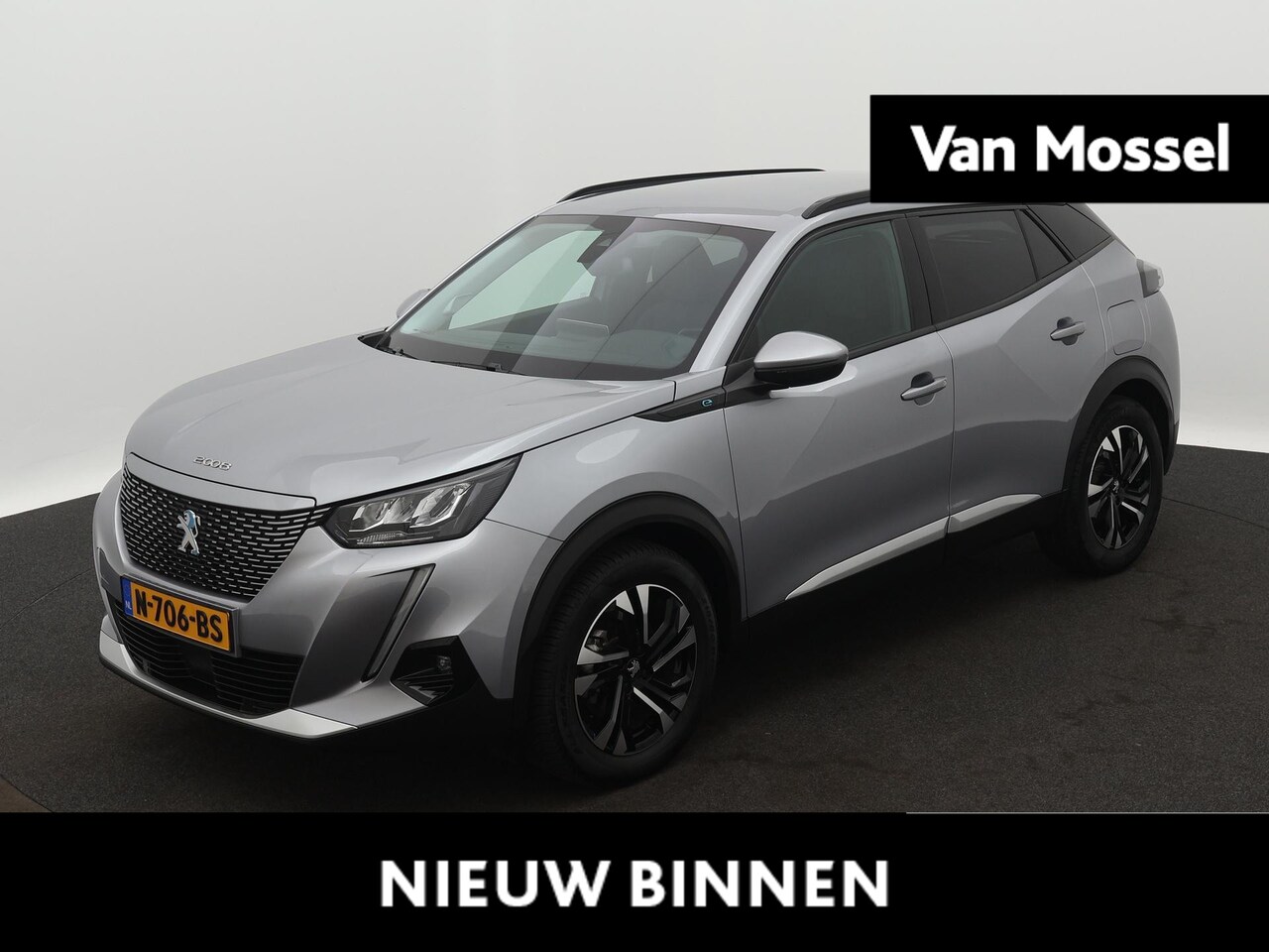 Peugeot e-2008 - EV GT Pack 50 kWh | ACHTERUITRIJCAMERA | APPLE CARPLAY - ANDROID AUTO | CRUISE CONTROL | K - AutoWereld.nl