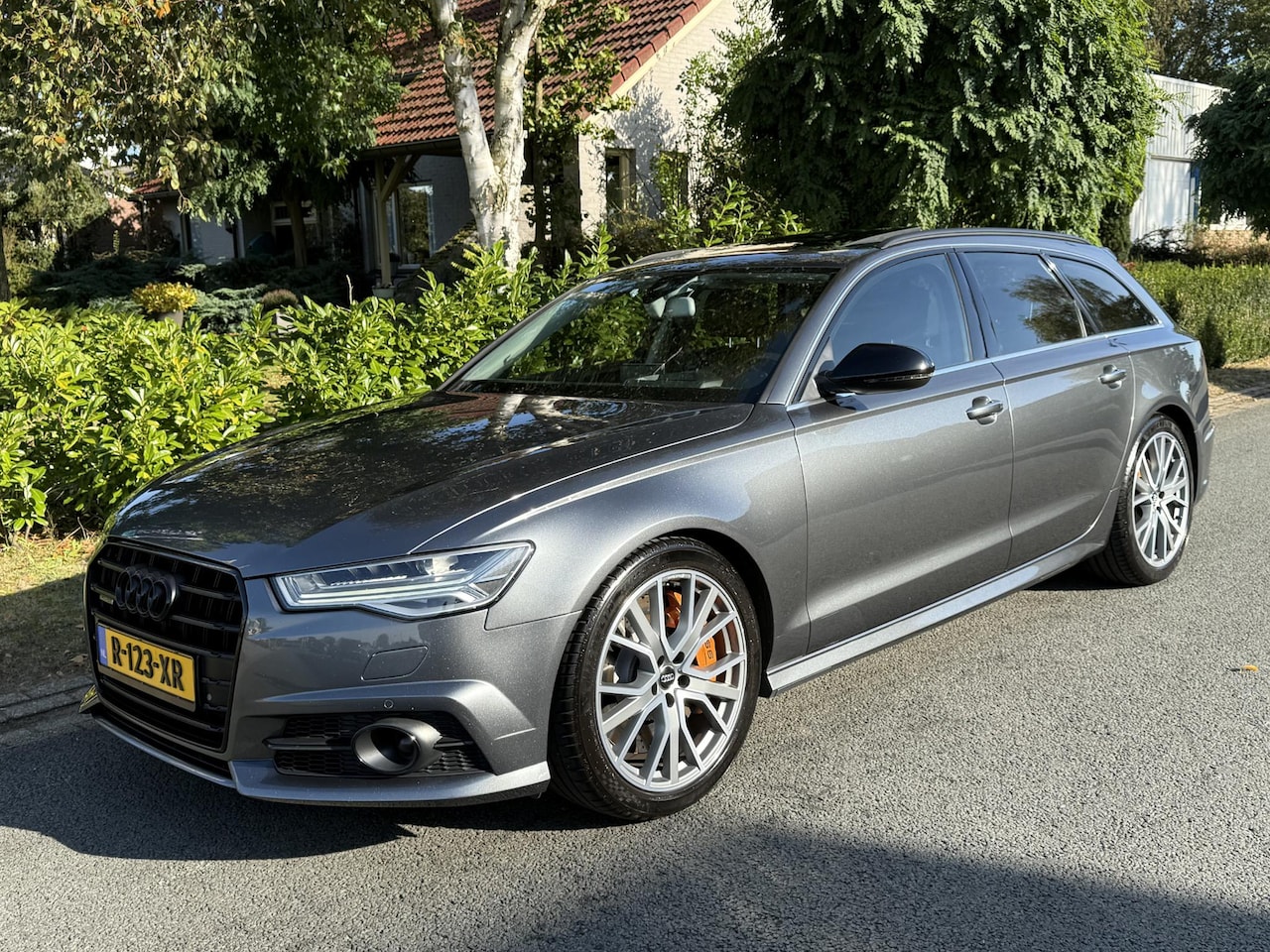 Audi S6 - Avant 4.0 TFSI V8 Bi-turbo 570PK Lucht•Pano•HeadUp - AutoWereld.nl