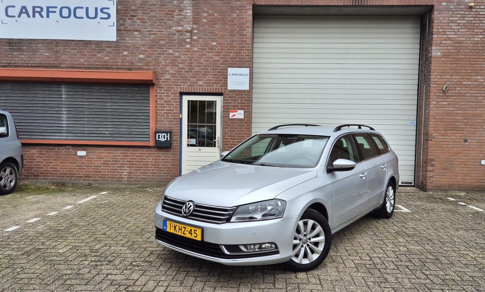 Volkswagen Passat Variant - 1.4 TSI Comfortline EcoFuel Navi 2e eigenaar Trekhaak NAP Cruise Airco PDC 05-25 APK - AutoWereld.nl