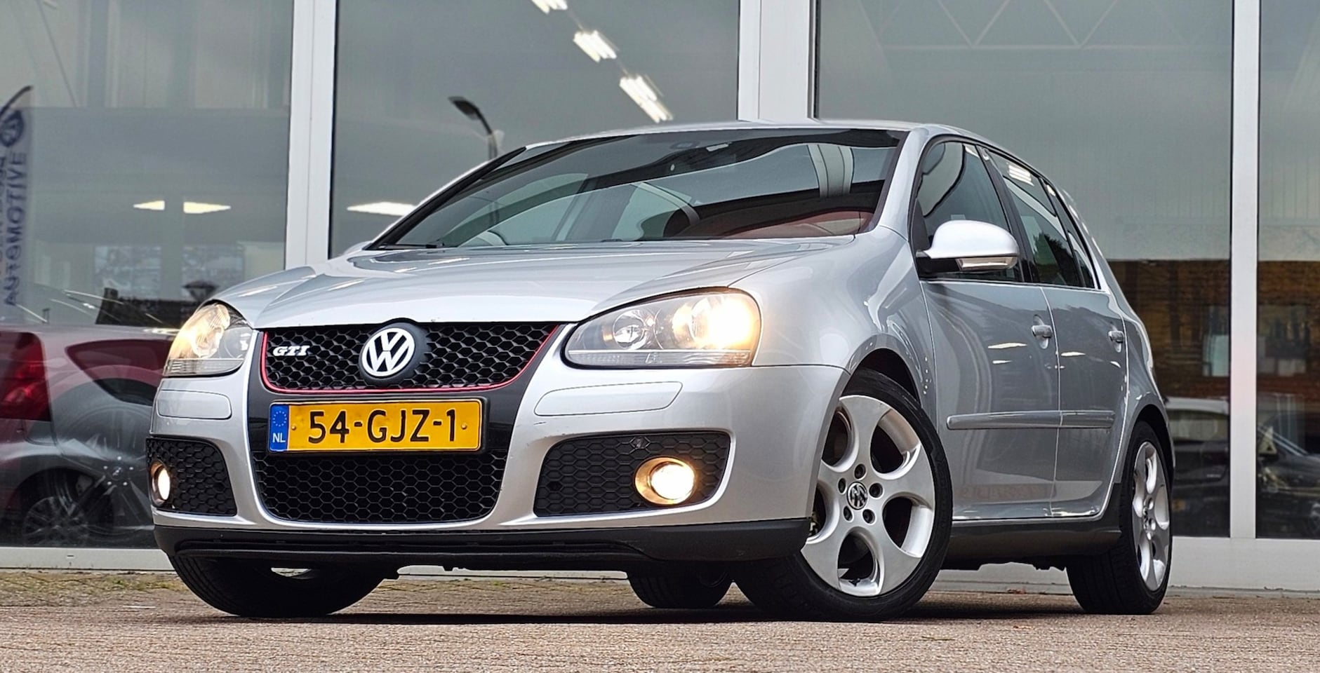 Volkswagen Golf - 2.0 TFSI GTI Nederlandse auto Automaat - AutoWereld.nl