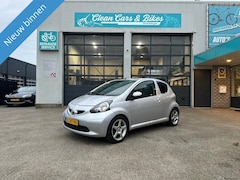 Toyota Aygo - 1.0-12V