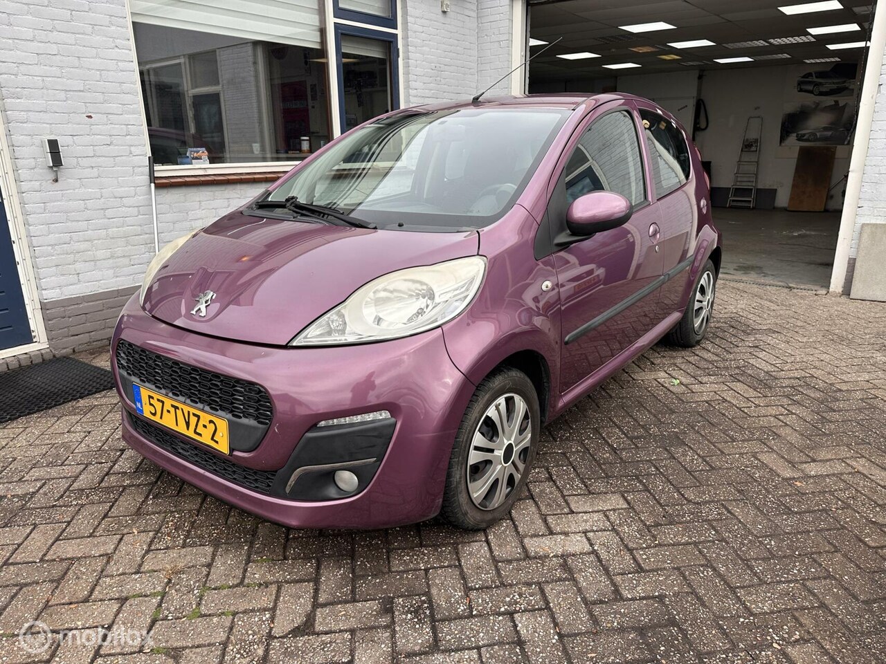 Peugeot 107 - 1.0 Active 1.0 Active - AutoWereld.nl