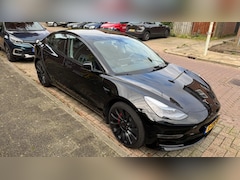 Tesla Model 3 - 75D Performance