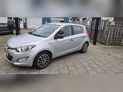 Hyundai i20 - 1.2i Business Edition