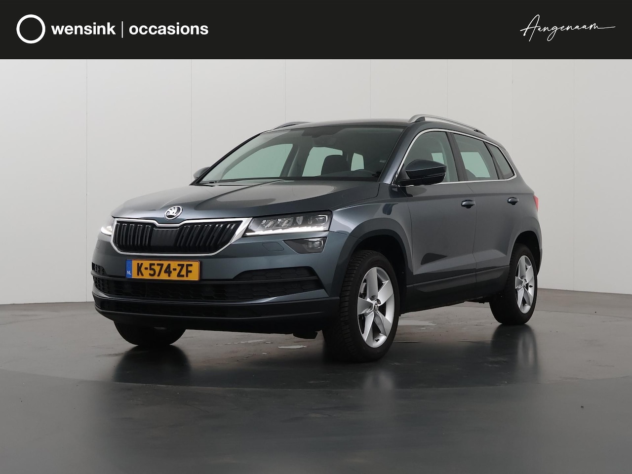 Skoda Karoq - 1.5 TSI ACT Business Edition Plus Sport | Trekhaak | Sportstoelen | Navigatie | Parkeercam - AutoWereld.nl