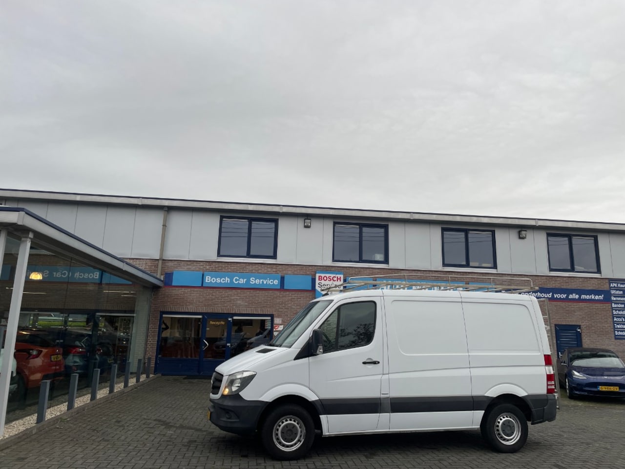 Mercedes-Benz Sprinter - 210 2.2 CDI | Functional HD | Airco - AutoWereld.nl