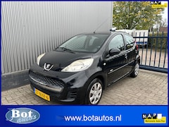 Peugeot 107 - 1.0-12V Millesim 200